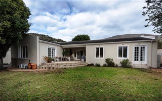 5 Bedroom House in Capri