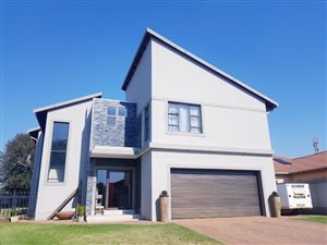 3 Bed House in Zambezi Country Estate