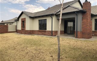 3 Bedroom Apartment in Amberfield