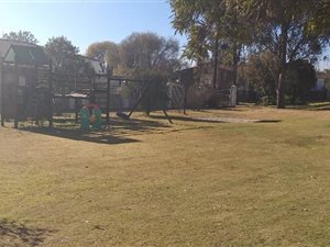 3 Bed Townhouse in Senderwood