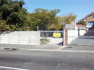 75 m² Commercial space in Wynberg