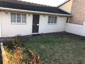 2 Bed House in Chatsworth Central
