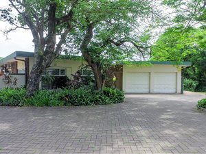 4 Bed House in Meerensee
