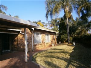3 Bed House in Montana Park