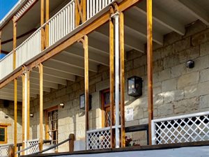 420 m² Commercial space in Mossel Bay Central
