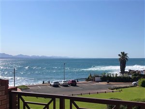 3 Bed Apartment in Mossel Bay Central