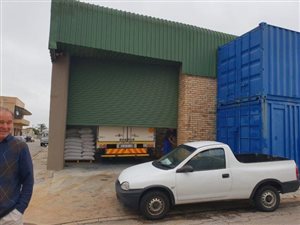420 m² Commercial space in Korsten