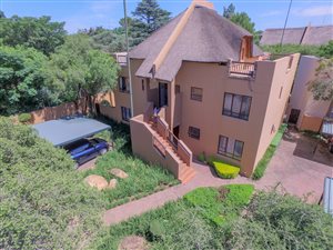 2 Bed Apartment in Lonehill