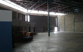 730 m² Industrial space in Isando