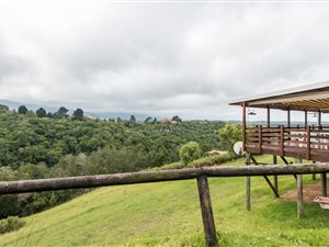 4.4 ha Farm in Wilderness Heights