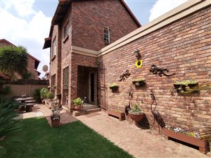 2 Bed House in Claremont