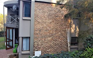 2 Bedroom Simplex in Garsfontein