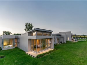 4 Bed House in Lanseria and surrounds