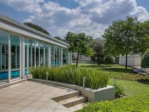 2 Bed Townhouse in Hyde Park