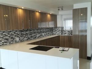 1 Bed Apartment in Humewood