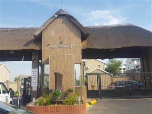 2 Bed Duplex in Greenstone Hill