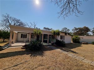 3 Bed House in Rooiberg
