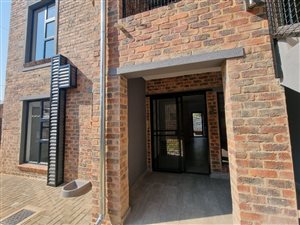 2 Bed Simplex in Lyttelton Manor