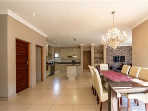 4 Bedroom House in Midlands Estate