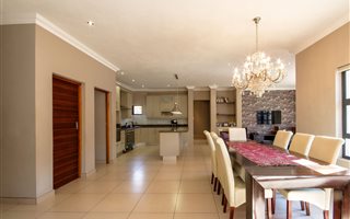 4 Bedroom House in Midlands Estate