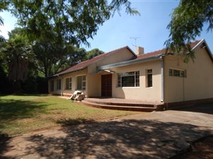 4 Bed House in Cresta