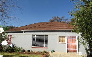 5 Bedroom House in Sydenham