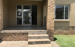 2 Bedroom Apartment in Reyno Ridge