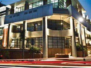 1283 m² Commercial space in New Town Centre (Gateway)