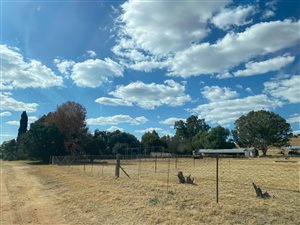 321 ha Farm in Klerksdorp