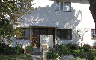 2 Bedroom Apartment in Strand Central