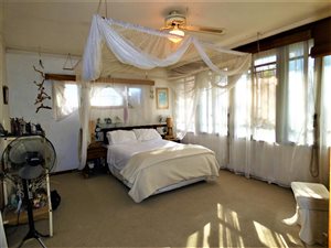 3 Bed Duplex in Westdene