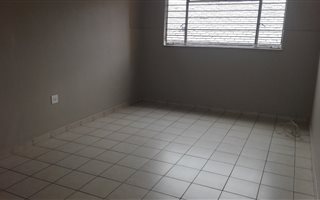 2 Bedroom Flat in Craighall