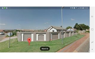 2 Bedroom House in Birch Acres