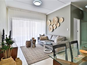 1 Bed Apartment in Carlswald Estate