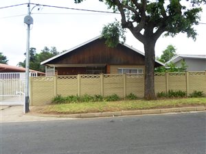 3 Bedroom House in Hamberg