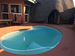 3 Bed Townhouse in Mokopane