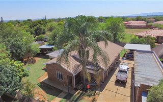 3 Bedroom House in Mooinooi