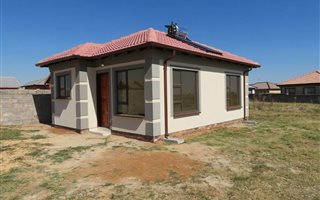2 Bedroom House in Klerksoord