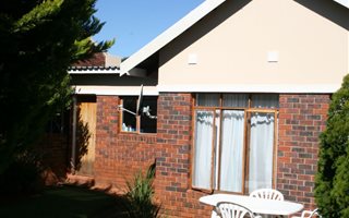 3 Bedroom Townhouse in Flamwood