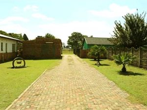 2 ha Farm in Bredell AH