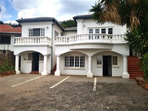 569 m² Commercial space in Moreleta Park