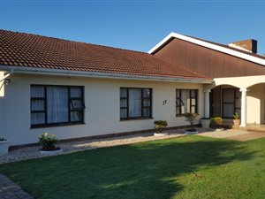3 Bed House in Bluewater Bay