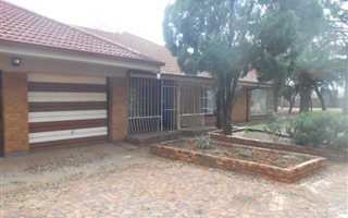 3 Bedroom House in Glendonald AH