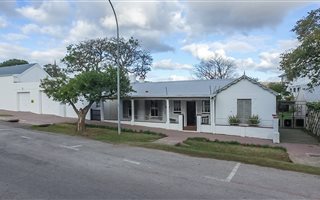 4 Bedroom House in West Hill