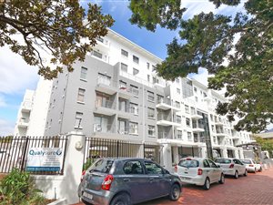 2 Bed Apartment in Rondebosch