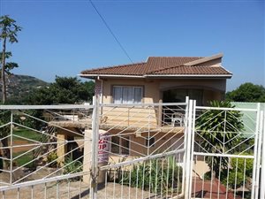 5 Bed Duplex in Rainham