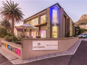 425 m² Retail Space in Camps Bay