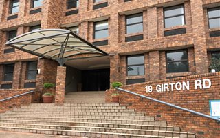 2005 m² Commercial space in Parktown