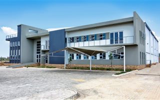 1964 m² Industrial space in Lanseria and surrounds