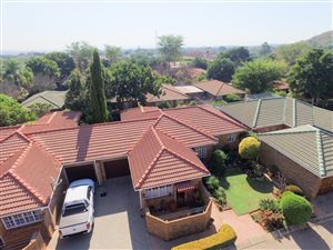 3 Bed House in Safari Gardens